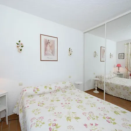 Holiday home Charmante Maison 3 Pieces A Saint Clair, - 5 Couchages, Jardin Clos, Proche - Fr-1-803-33 Le Lavandou